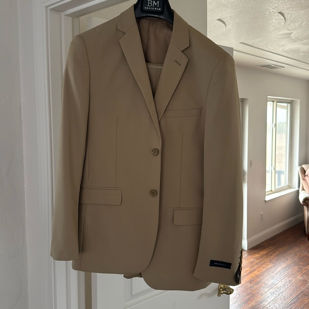 Braveman suit brand new